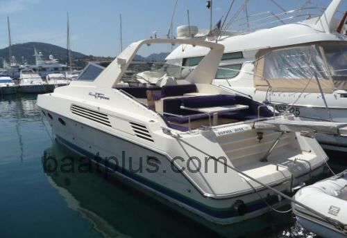 Riva 43 Tropicana Spesifikasjoner og anmeldelser